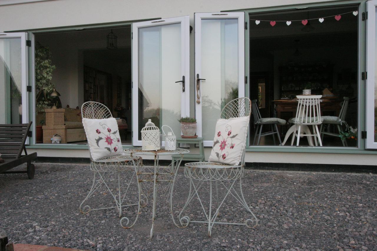 הרן ביי Lime Tree Cottage מראה חיצוני תמונה